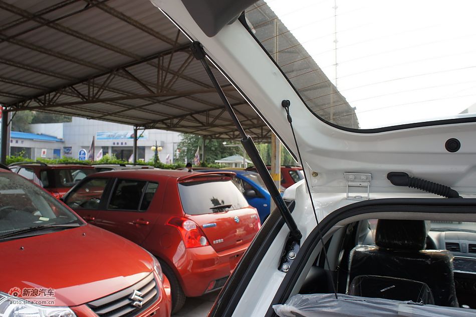 2011款天语SX4两厢1.6L手动运动型