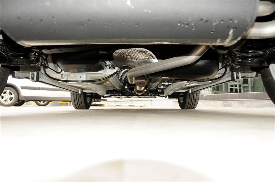 2013款天语SX4酷锐1.6L手动灵动型