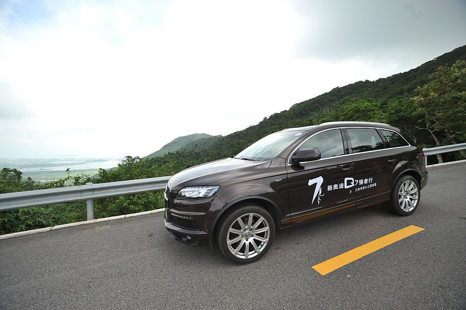新奥迪Q7强者行
