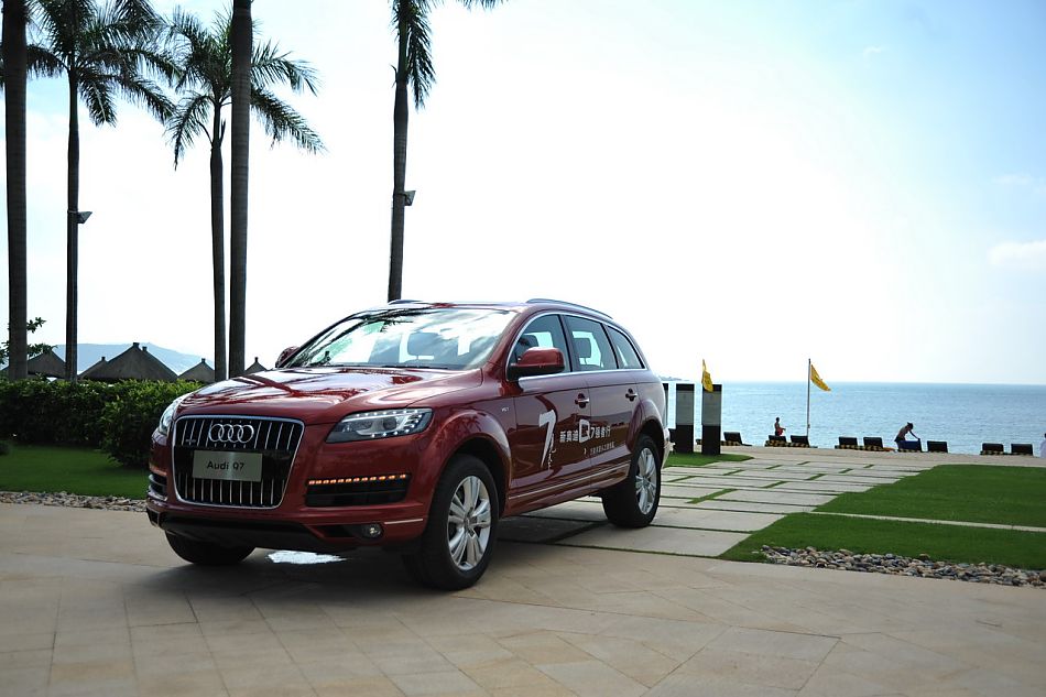 新奥迪Q7强者行