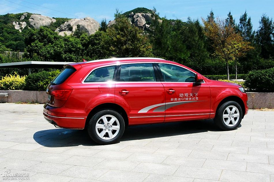 奥迪新Q7
