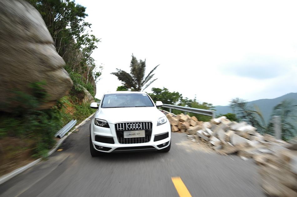 新奥迪Q7强者行