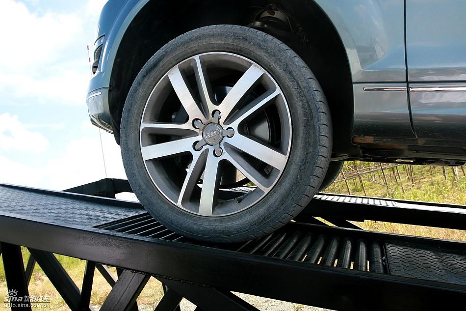 奥迪新Q7