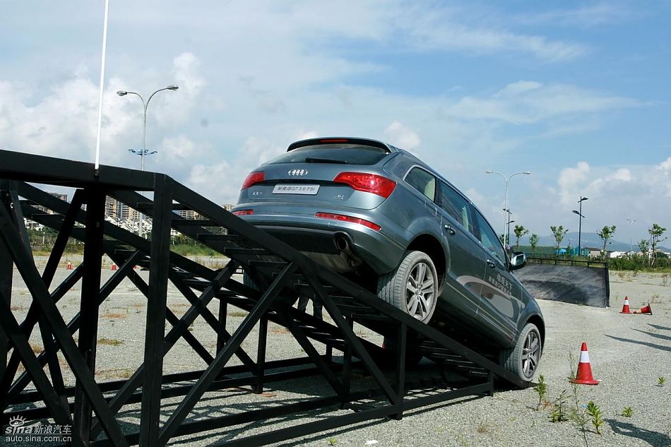 奥迪新Q7