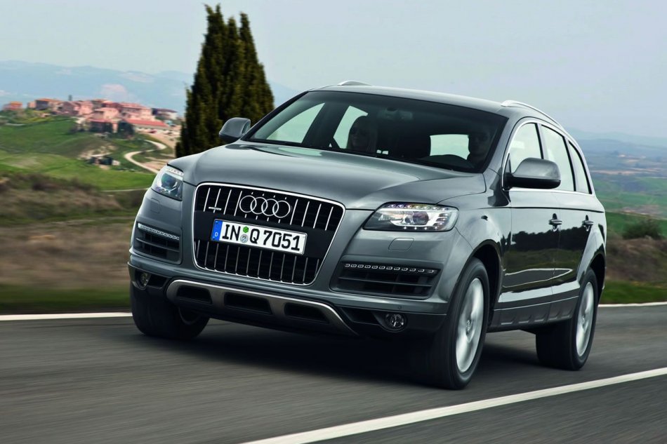 奥迪新Q7资料图片