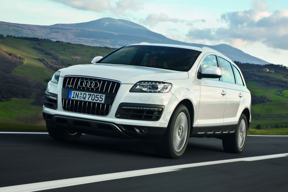 奥迪新Q7资料图片