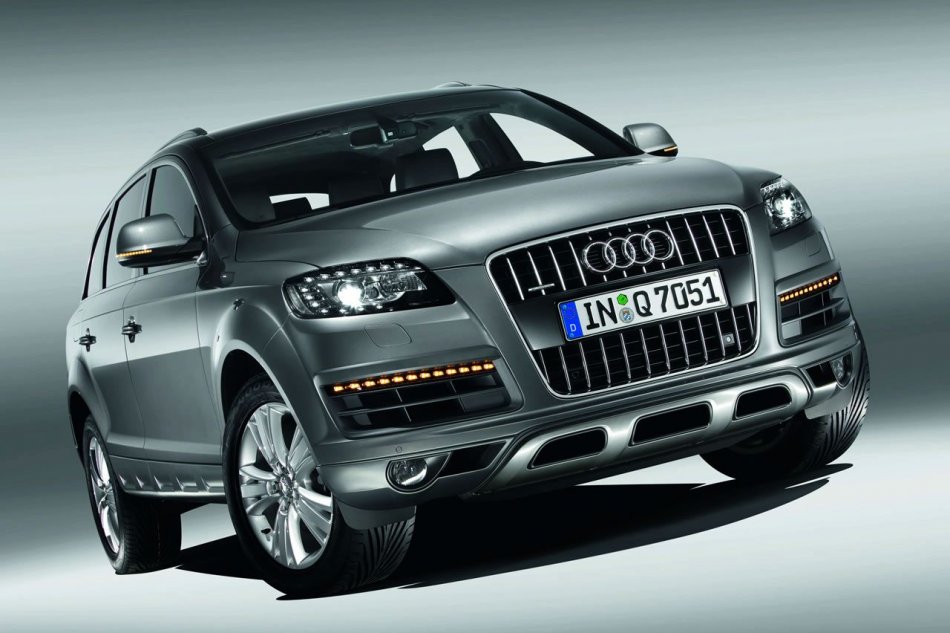奥迪新Q7资料图
