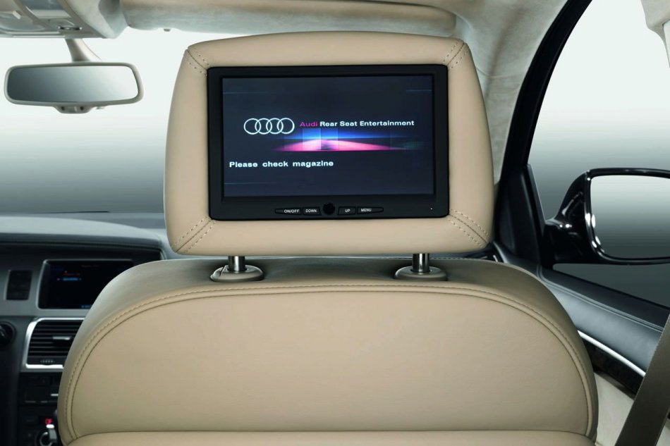 奥迪新Q7资料图