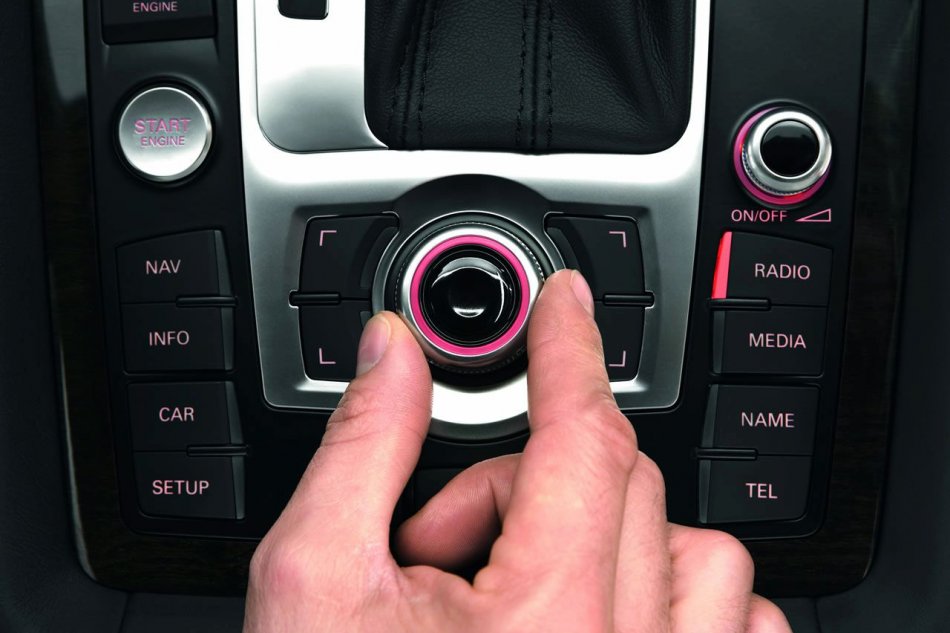 奥迪新Q7资料图