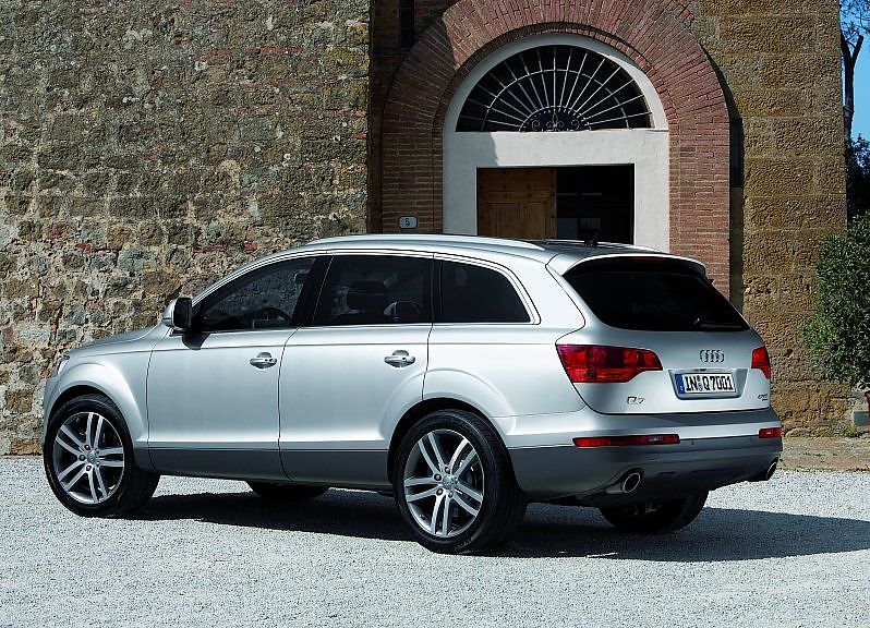奥迪Q7