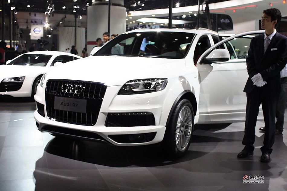 奥迪Q7