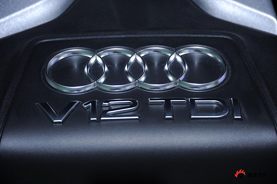 奥迪Q7 V12 TDI quattro