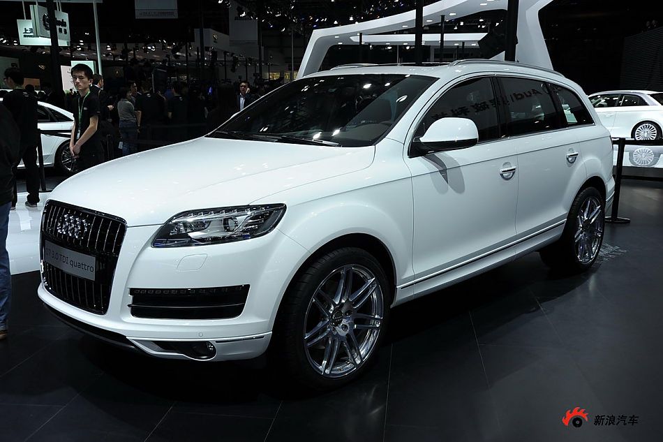 奥迪Q7 3.0 TDI quattro