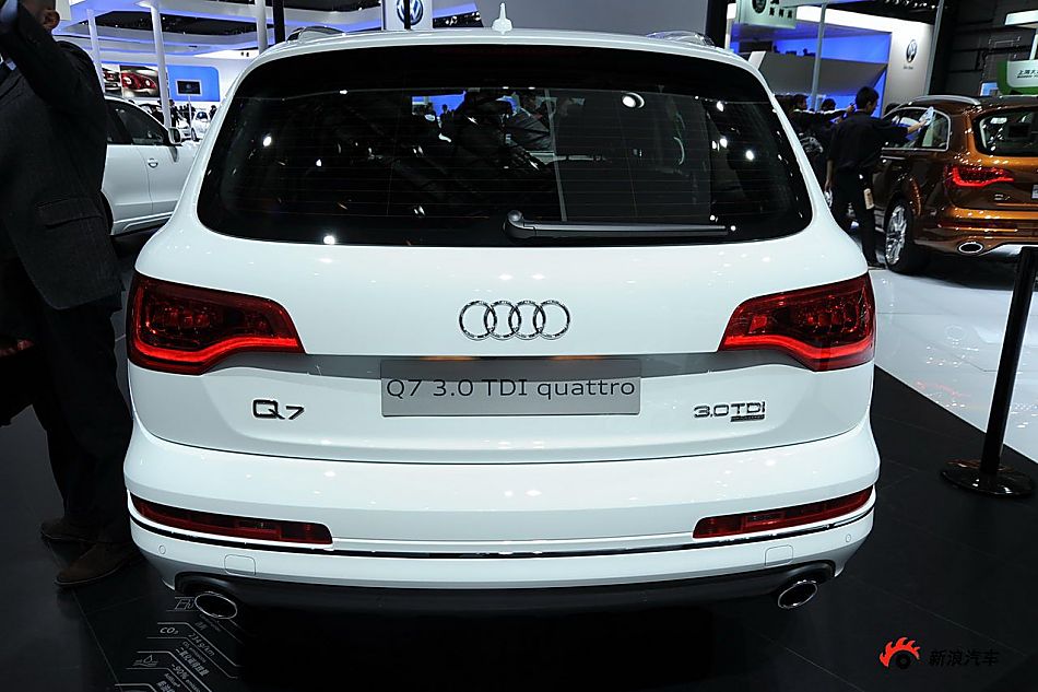 奥迪Q7 3.0 TDI quattro