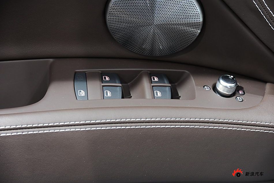 奥迪Q7 3.0 TDI quattro