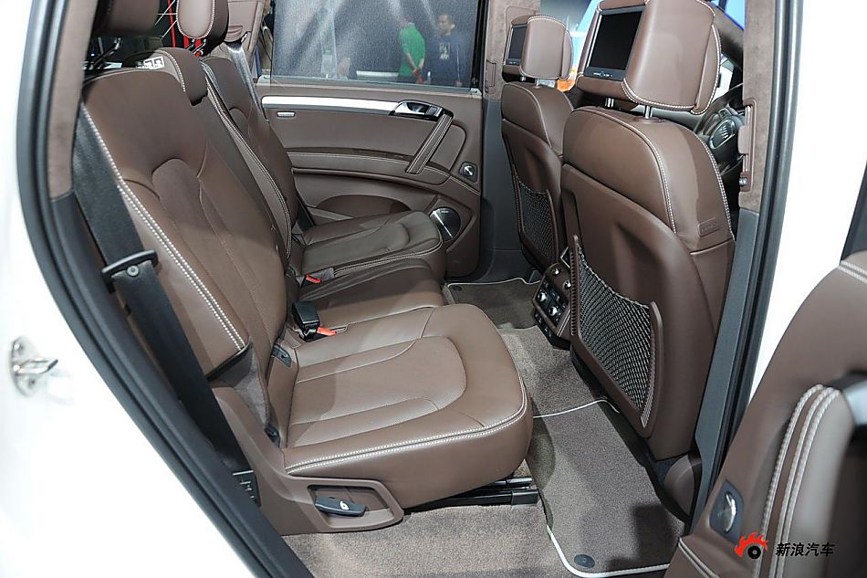 奥迪Q7 3.0 TDI quattro