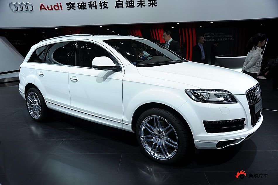 奥迪Q7 3.0 TDI quattro