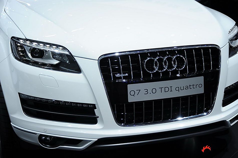奥迪Q7 3.0 TDI quattro