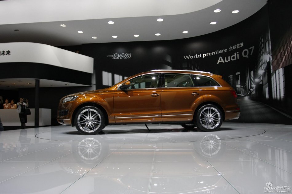 奥迪Q7