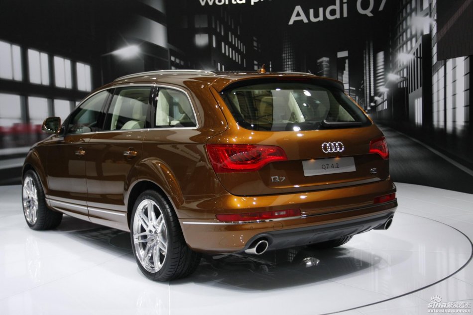 奥迪Q7