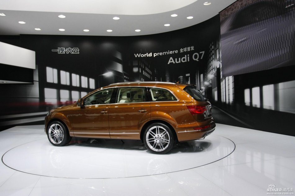 奥迪Q7