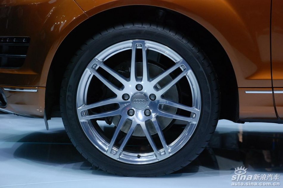 奥迪Q7 4.2