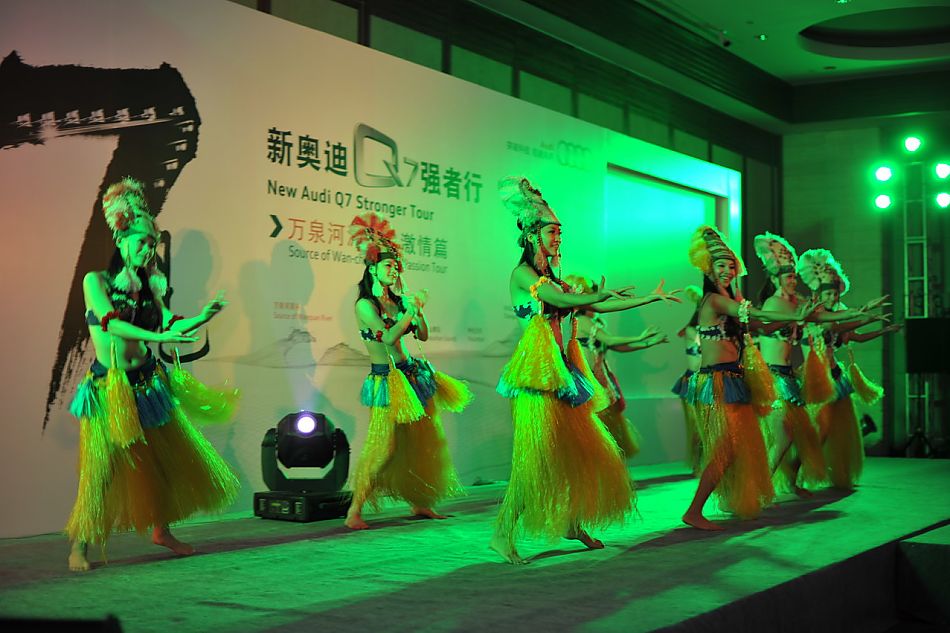 新奥迪Q7强者行