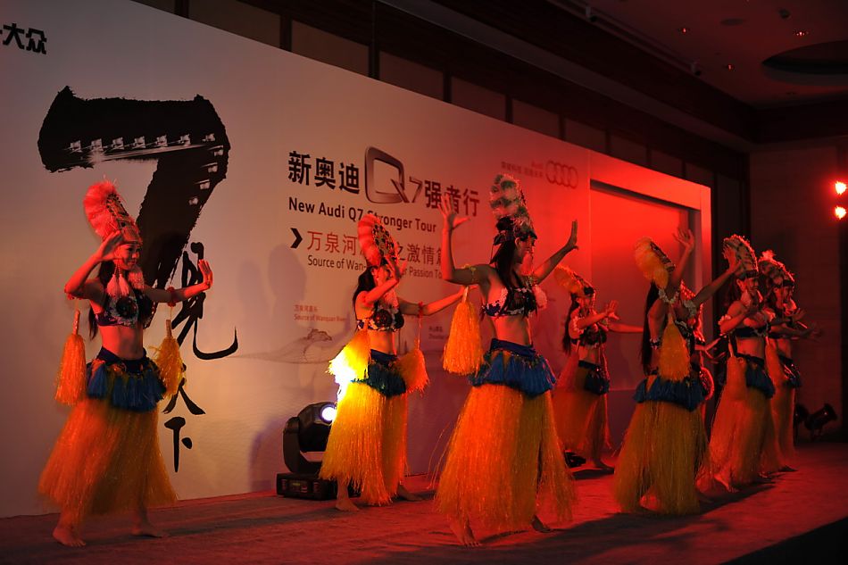 新奥迪Q7强者行