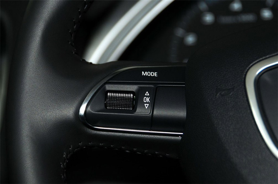 2014款 35TFSI AT 进取型 内饰