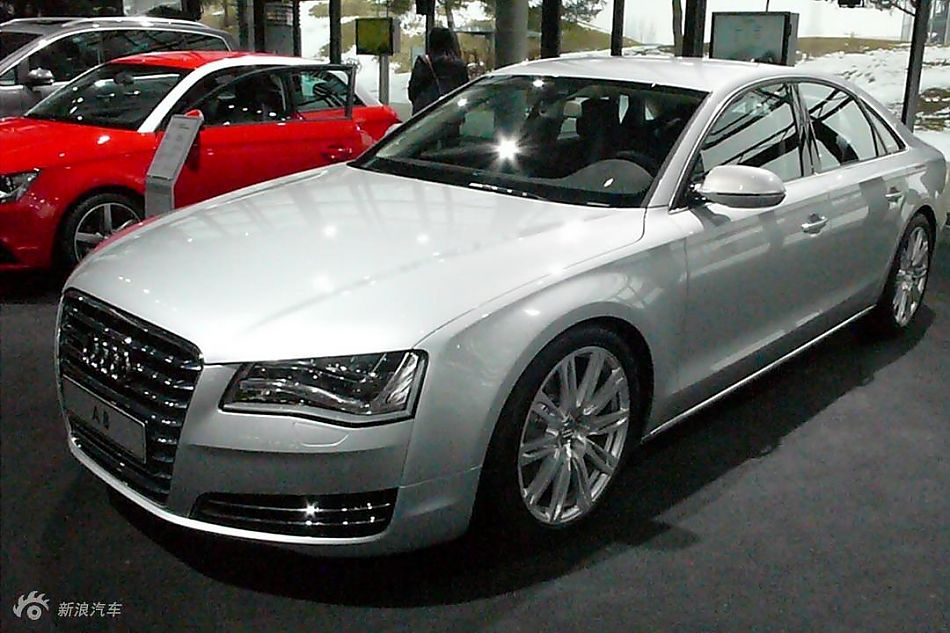 全新奥迪A8 4.2FSI quattro外观实拍