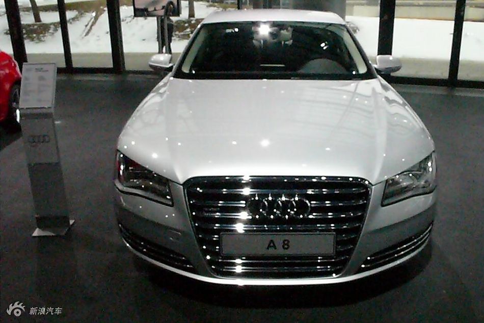 全新奥迪A8 4.2FSI quattro外观实拍