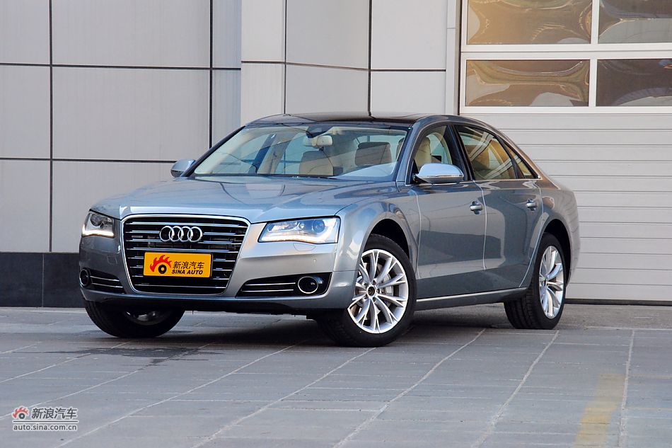 2011款奥迪A8L到店高清实拍