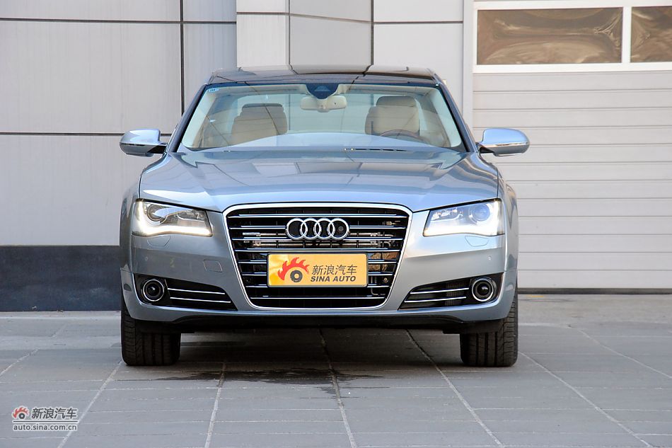 2011款奥迪A8L到店高清实拍