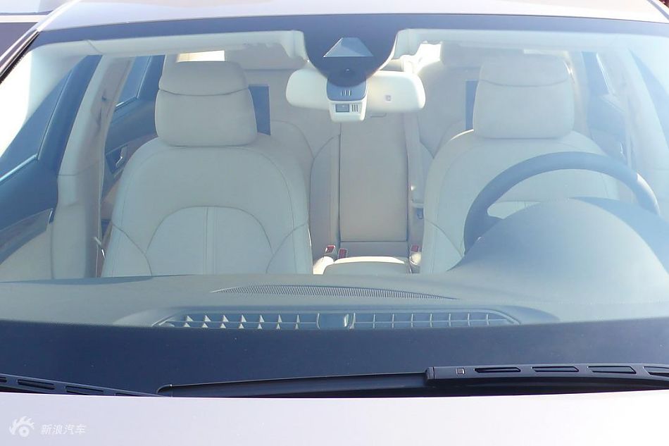 全新奥迪A8实拍