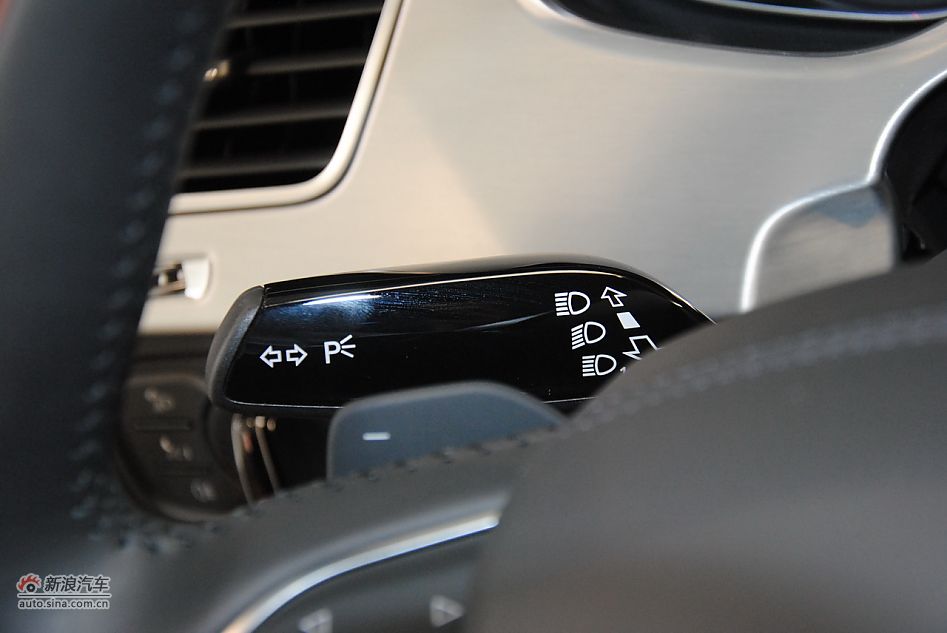 2011款奥迪A8L 6.3L FST W12