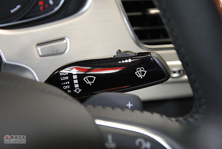 2011款奥迪A8L 6.3L FST W12