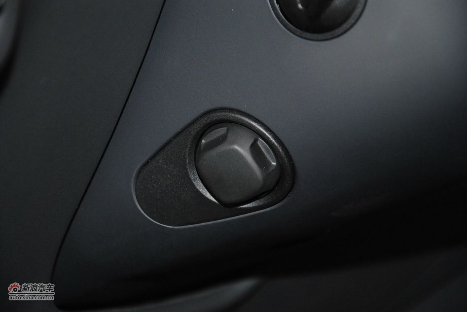 2011款奥迪A8L 6.3L FST W12