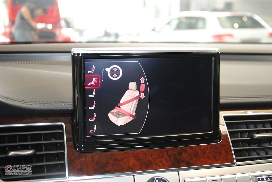 2011款奥迪A8L 6.3L FST W12