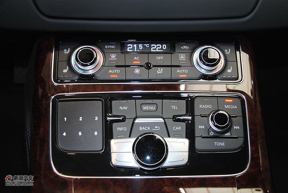 2011款奥迪A8L 6.3L FST W12