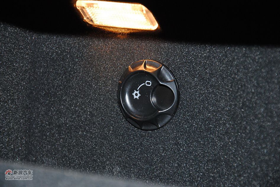 2011款奥迪A8L 6.3L FST W12