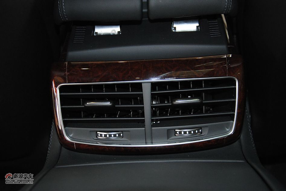 2011款奥迪A8L 6.3L FST W12