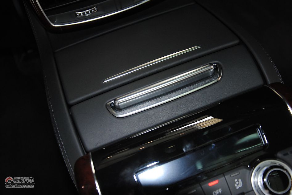 2011款奥迪A8L 6.3L FST W12