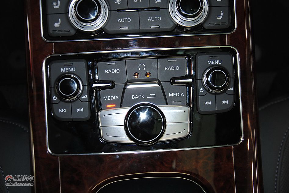 2011款奥迪A8L 6.3L FST W12