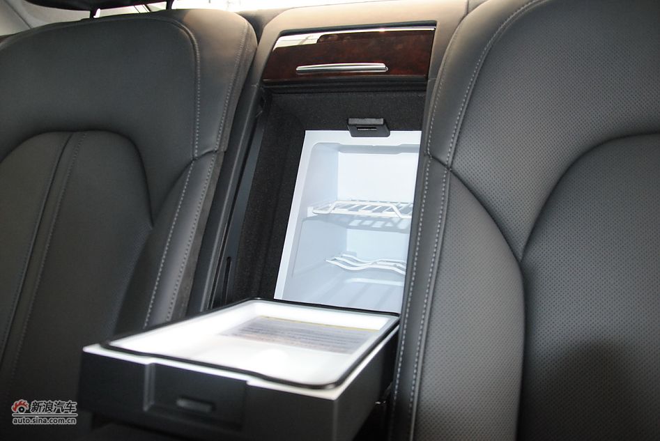 2011款奥迪A8L 6.3L FST W12