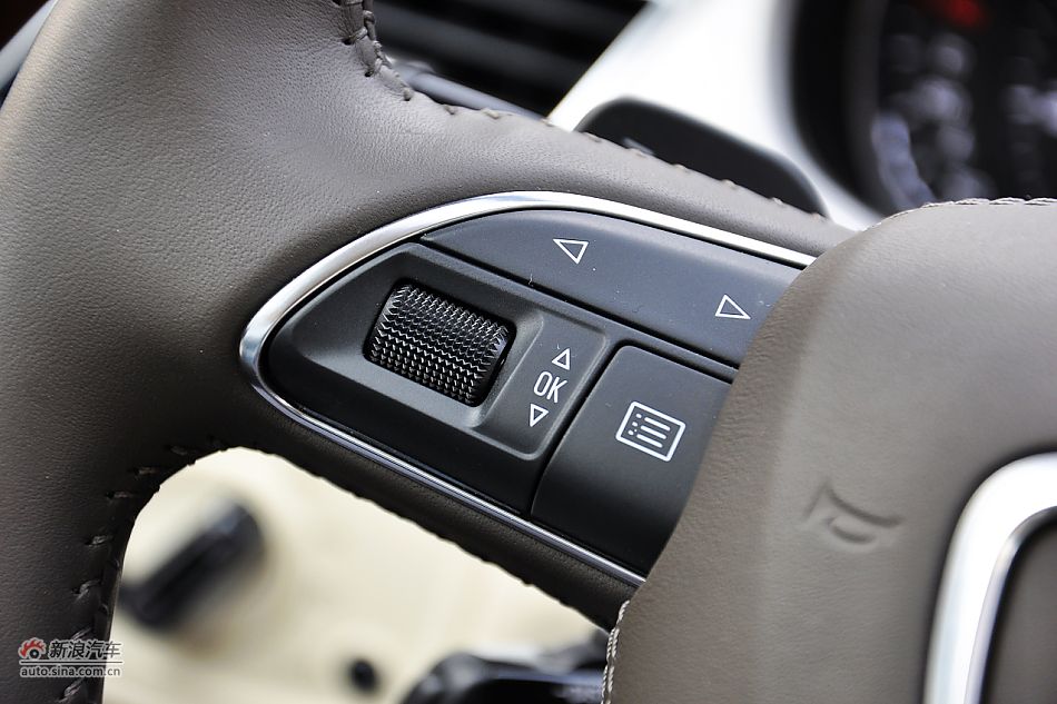 全新奥迪A8L内饰