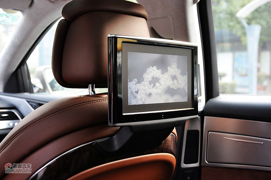 全新奥迪A8L内饰