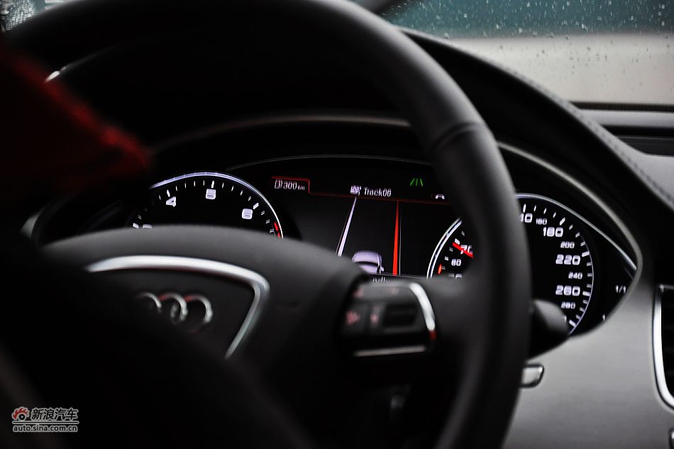 全新奥迪A8L内饰