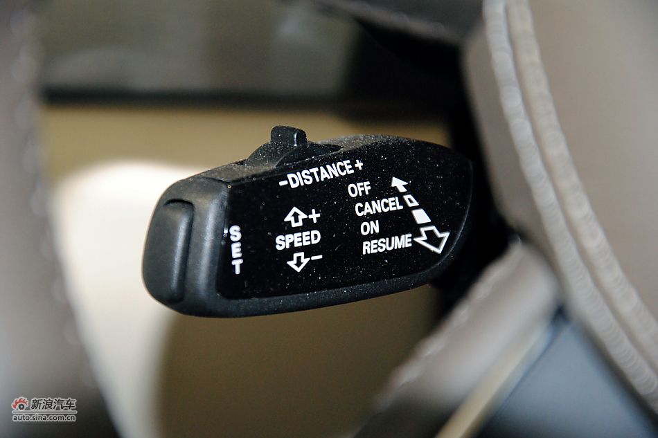 2011款奥迪A8L到店高清实拍