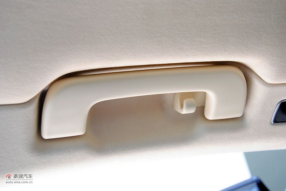 2011款奥迪A8L到店高清实拍