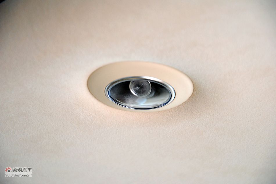 2011款奥迪A8L到店高清实拍